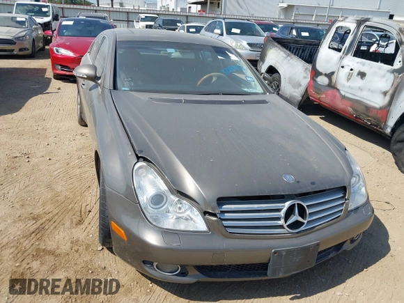 2006 Mercedes-Benz CLS 500 with VIN WDDDJ75XX6A011013, listed as a IAAI auction lot 37291476 with Not provided miles and . Bid and sale history available at DreamBid. Image 6.