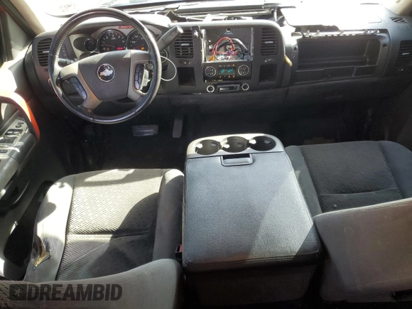 2007 Chevrolet Silverado 1500 LT w/1LT with VIN 2GCEC19C071643236, listed as a Copart auction lot 49526005 with 193,730 mi miles and Clean Title. Bid and sale history available at carsss.com. Image 8.