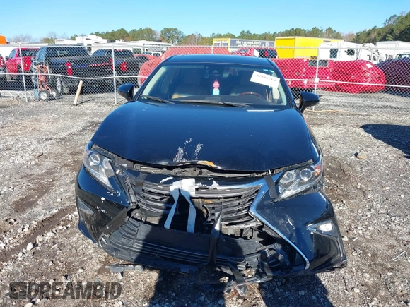 2018 Lexus ES with VIN 58ABK1GG7JU085607, listed as a IAAI auction lot 40888764 with 123,116 mi miles. Bid and sale history available at carsss.com. Image 12.