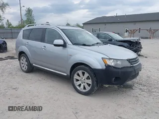 2008 Mitsubishi Outlander SE z VIN JA4LT31W68Z011112, wystawiony jako IAAI lot #42150576 z przebiegiem 181 777 mil mil oraz . Historia ofert i sprzedaży dostępna na DreamBid. Obrazek 1.