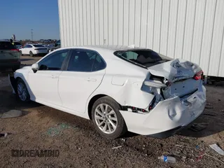 2024 Toyota Camry LE with VIN 4T1R11AK8RU883342, listed as a IAAI auction lot 41765884 with 17,531 mi miles. Bid and sale history available at carsss.com. Image 3.
