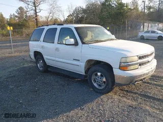 2001 Chevrolet Tahoe LT with VIN 1GNEC13T91R140982, listed as a IAAI auction lot 41801748 with 429,014 mi miles. Bid and sale history available at carsss.com. Image 1.