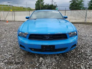 2010 Ford Mustang V6 with VIN 1ZVBP8AN6A5124529, listed as a Copart auction lot 61351535 with 148,094 mi miles and Clean title. Bid and sale history available at DreamBid. Image 5.