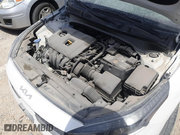2022 Kia Forte LXS with VIN 3KPF24AD0NE431059, listed as a Copart auction lot 48265445 with 32,896 mi miles and Salvage Title. Bid and sale history available at DreamBid. Image 11.