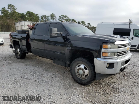 2015 Chevrolet Silverado 3500HD LT with VIN 1GC4KZC83FF122570, listed as a Copart auction lot 85655754 with 302,801 mi miles and Salvage Title. Bid and sale history available at carsss.com. Image 4.