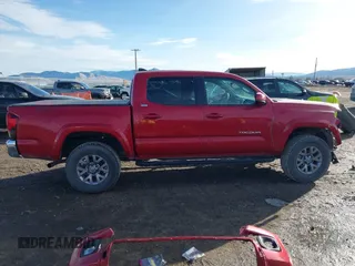 2018 Toyota Tacoma SR with VIN 3TMCZ5AN2JM134145, listed as a IAAI auction lot 41124645 with 61,302 mi miles. Bid and sale history available at carsss.com. Image 14.