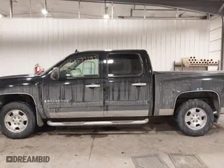 2008 Chevrolet Silverado 1500 LTZ with VIN 3GCEK13M98G106653, listed as a IAAI auction lot 41575197 with 198,114 mi miles. Bid and sale history available at carsss.com. Image 14.