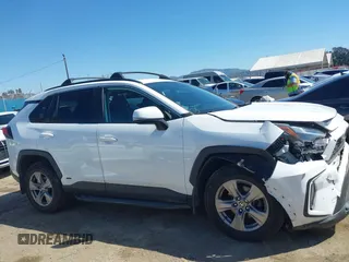 2023 Toyota RAV4 Hybrid XLE with VIN 4T3RWRFV2PU085104, listed as a IAAI auction lot 41825077 with 110,877 mi miles. Bid and sale history available at carsss.com. Image 13.