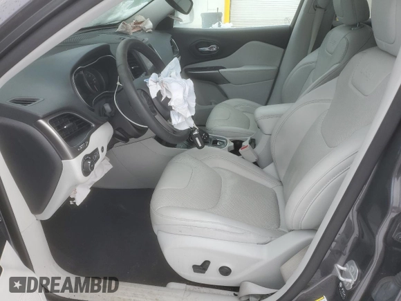 2022 Jeep Cherokee Latitude Lux with VIN 1C4PJMMN2ND530656, listed as a Copart auction lot 43836375 with 31,933 mi miles and Salvage title. Bid and sale history available at DreamBid. Image 7.
