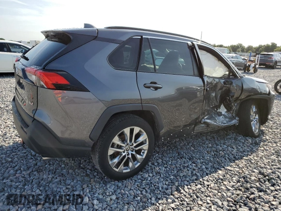 2021 Toyota RAV4 XLE Premium with VIN 2T3C1RFV1MC172493, listed as a Copart auction lot 61571255 with Not provided miles and Salvage title. Bid and sale history available at DreamBid. Image 3.