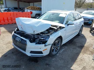 2018 Audi A4 allroad Premium Plus with VIN WA18NAF41JA024706, listed as a IAAI auction lot 41921127 with 76,719 mi miles. Bid and sale history available at carsss.com. Image 17.