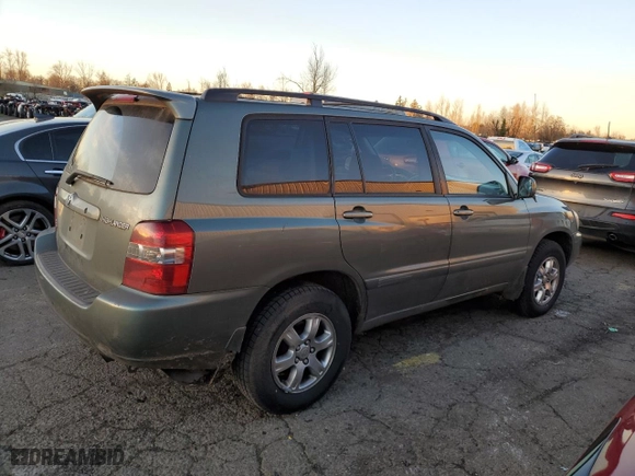 2004 Toyota Highlander with VIN JTEEP21A240027674, listed as a Copart auction lot 41521035 with 271,769 mi miles and Salvage Title. Bid and sale history available at carsss.com. Image 3.