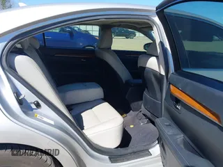 2013 Lexus ES 300h Hybrid with VIN JTHBW1GG1D2004549, listed as a IAAI auction lot 41660519 with 240,391 mi miles. Bid and sale history available at carsss.com. Image 8.