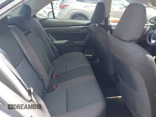 2018 Toyota Corolla L с VIN 2T1BURHE3JC049489, выставлен на аукционе IAAI как лот 42456500 с пробегом 98 788 миль миль и . История ставок и продаж доступна на DreamBid. Изображение 8.