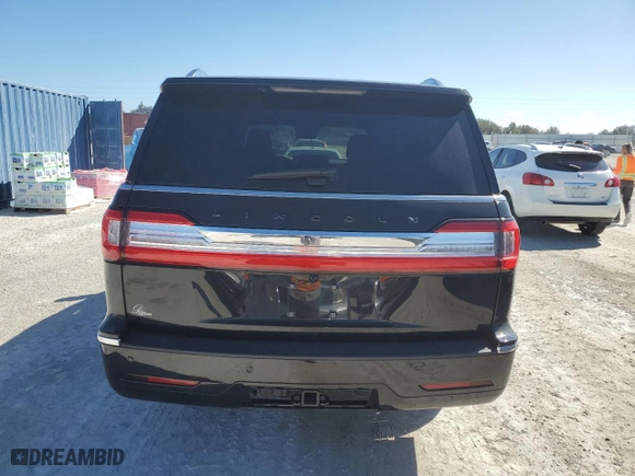 2020 Lincoln Navigator L Black Label with VIN 5LMJJ3TTXLEL03828, listed as a Copart auction lot 77517824 with 46,245 mi miles and Salvage Title. Bid and sale history available at carsss.com. Image 6.