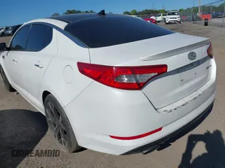 2012 Kia Optima SX with VIN 5XXGR4A60CG007631, listed as a IAAI auction lot 42053550 with 228,015 mi miles and . Bid and sale history available at carsss.com. Image 3.