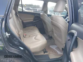 2011 Toyota RAV4 Ltd with VIN 2T3DF4DV0BW138388, listed as a IAAI auction lot 42062076 with 190,553 mi miles. Bid and sale history available at carsss.com. Image 8.
