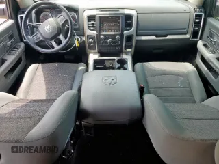 2015 Ram 1500 Outdoorsman z VIN 1C6RR6LT9FS566376, wystawiony jako Copart lot #57241255 z przebiegiem 130 919 mil mil oraz Szkoda całkowita • Salvage title. Historia ofert i sprzedaży dostępna na DreamBid. Obrazek 8.