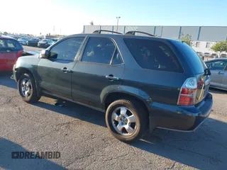 2006 Acura MDX with VIN 2HNYD18246H549248, listed as a IAAI auction lot 41361032 with 176,399 mi miles. Bid and sale history available at carsss.com. Image 3.