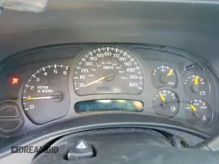 2005 Chevrolet Silverado 1500 LS with VIN 2GCEC19T051323752, listed as a Copart auction lot 43731485 with 146,765 mi miles and Salvage title. Bid and sale history available at DreamBid. Image 9.