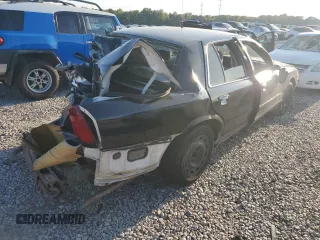 2004 Ford Police Interceptor Base w/3.27 Axle z VIN 2FAFP71WX4X149014, wystawiony jako Copart lot #71305734 z przebiegiem 180 542 mil mil oraz Szkoda całkowita • Salvage title. Historia ofert i sprzedaży dostępna na DreamBid. Obrazek 3.