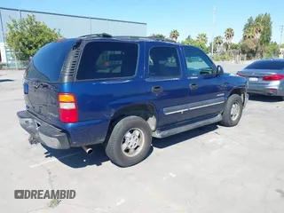 2002 Chevrolet Tahoe LS с VIN 1GNEK13T92J144002, выставлен на аукционе IAAI как лот 42654611 с пробегом Не указан миль и . История ставок и продаж доступна на DreamBid. Изображение 4.