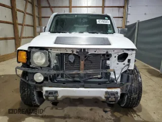 2008 Hummer H3 SUV with VIN 5GTEN13E288136351, listed as a Copart auction lot 42146555 with 164,886 mi miles and Salvage Title. Bid and sale history available at carsss.com. Image 5.