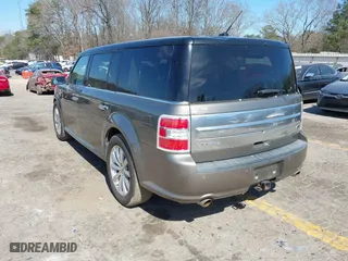 2014 Ford Flex Limited with VIN 2FMGK5D85EBD00687, listed as a IAAI auction lot 41715925 with 211,280 mi miles. Bid and sale history available at carsss.com. Image 3.