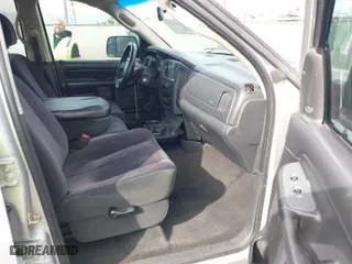 2005 Dodge Ram 1500 SLT with VIN 1D7HA18D75J594834, listed as a IAAI auction lot 41474302 with 308,651 mi miles. Bid and sale history available at carsss.com. Image 5.