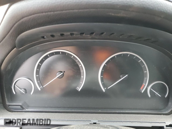 2015 BMW 7 Series 740Li with VIN WBAYE4C50FD947217, listed as a Copart auction lot 87899785 with Not provided miles and Salvage title. Bid and sale history available at DreamBid. Image 9.