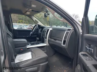2010 Dodge Ram 1500 Laramie with VIN 1D7RV1GT8AS186672, listed as a IAAI auction lot 41456072 with 207,659 mi miles. Bid and sale history available at carsss.com. Image 5.