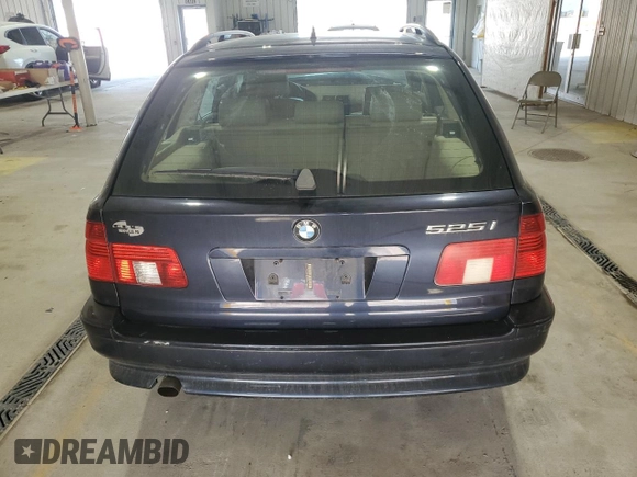 2001 BMW 5 Series 525i with VIN WBADS43421GD84986, listed as a Copart auction lot 64464735 with Not provided miles and Salvage title. Bid and sale history available at DreamBid. Image 6.