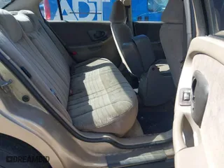 2005 Chevrolet Classic with VIN 1G1ND52F15M127258, listed as a IAAI auction lot 41748910 with 184,278 mi miles. Bid and sale history available at carsss.com. Image 8.