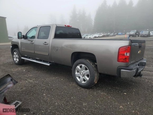 2013 Chevrolet Silverado 2500HD LTZ with VIN 1GC1KYE80DF118841, listed as a Copart auction lot 87957405 with 149,615 mi miles and Salvage Title. Bid and sale history available at carsss.com. Image 2.