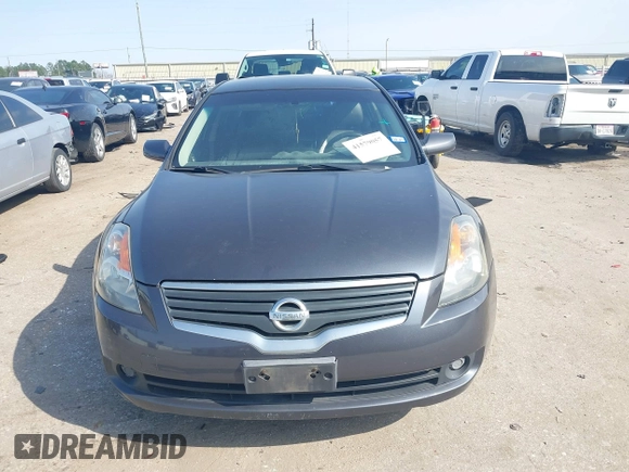 2008 Nissan Altima 2.5 with VIN 1N4AL21E78C114496, listed as a IAAI auction lot 41579057 with 375,219 mi miles. Bid and sale history available at carsss.com. Image 12.