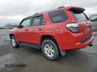 2022 Toyota 4Runner SR5 with VIN JTEMU5JR4N6019845, listed as a Copart auction lot 51411635 with 43,311 mi miles and Salvage title. Bid and sale history available at DreamBid. Image 2.