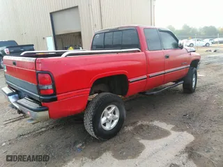 1995 Dodge Ram 1500 with VIN 3B7HF13Z4SM125732, listed as a IAAI auction lot 40798170 with 200,102 mi miles. Bid and sale history available at carsss.com. Image 4.