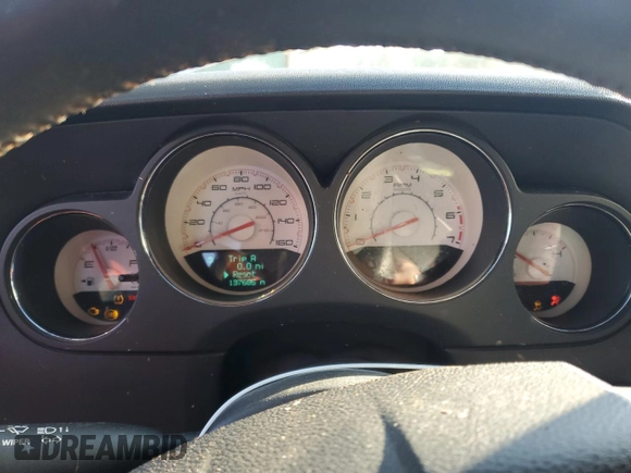 2014 Dodge Challenger R/T Plus with VIN 2C3CDYBT4EH154046, listed as a Copart auction lot 44773895 with 137,685 mi miles and Salvage title. Bid and sale history available at DreamBid. Image 9.