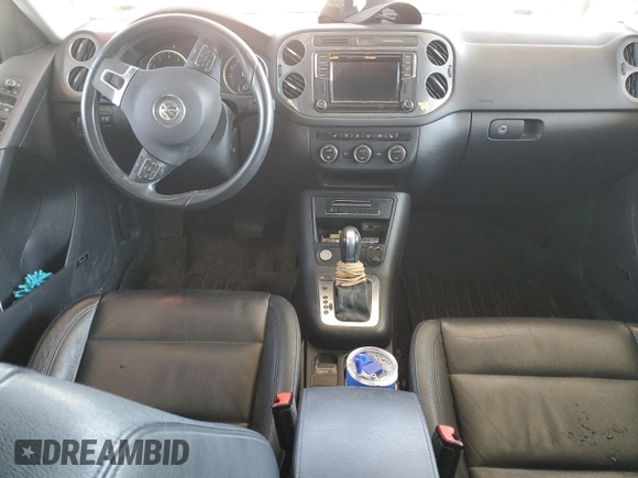 2016 Volkswagen Tiguan S with VIN WVGBV7AX4GW600148, listed as a Copart auction lot 48998855 with 111,480 mi miles and Clean Title. Bid and sale history available at DreamBid. Image 8.