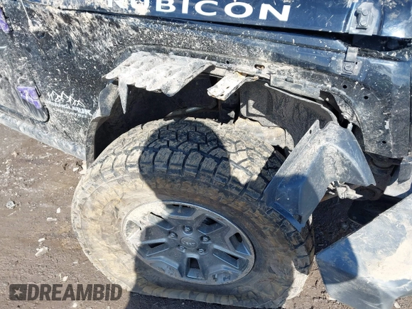 2018 Jeep Wrangler Unlimited Rubicon Recon with VIN 1C4HJWFG1JL915740, listed as a IAAI auction lot 41965305 with 73,035 mi miles and . Bid and sale history available at DreamBid. Image 6.