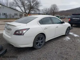 2014 Nissan Maxima 3.5 SV w/Premium Pkg with VIN 1N4AA5AP5EC449180, listed as a IAAI auction lot 41225576 with 140,845 mi miles. Bid and sale history available at carsss.com. Image 4.
