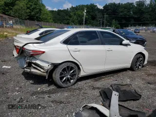 2017 Toyota Camry XLE z VIN 4T1BF1FK0HU388515, wystawiony jako Copart lot #59180025 z przebiegiem 107 443 mil mil oraz Czysty tytuł • Clean title. Historia ofert i sprzedaży dostępna na DreamBid. Obrazek 3.