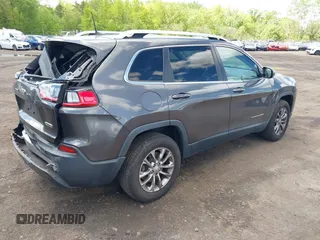 2019 Jeep Cherokee Latitude Plus с VIN 1C4PJMLB6KD355718, выставлен на аукционе IAAI как лот 42209813 с пробегом 101 773 миль миль и . История ставок и продаж доступна на DreamBid. Изображение 4.
