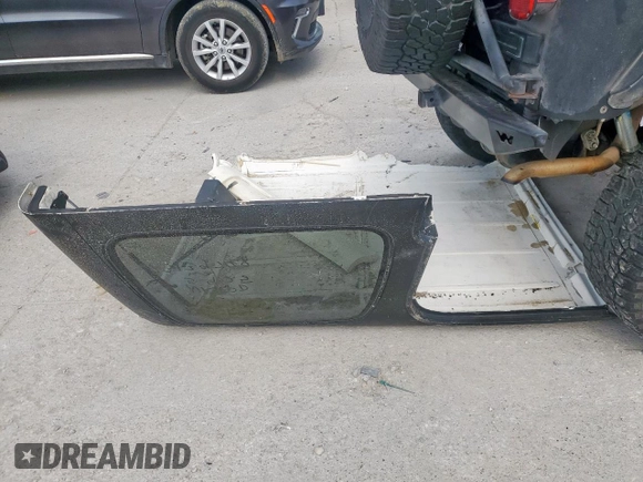 2005 Jeep Wrangler X with VIN 1J4FA39S25P367360, listed as a Copart auction lot 57504365 with 112,125 mi miles and Salvage title. Bid and sale history available at DreamBid. Image 12.
