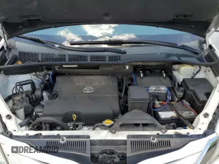 2015 Toyota Sienna LE AAS with VIN 5TDKK3DC1FS660904, listed as a Copart auction lot 61418275 with 132,056 mi miles and Salvage title. Bid and sale history available at DreamBid. Image 12.