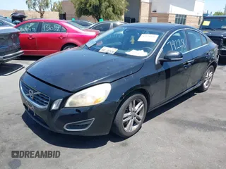 2013 Volvo S60 T5 Premier with VIN YV1612FS0D1219031, listed as a IAAI auction lot 42279228 with 131,855 mi miles and . Bid and sale history available at DreamBid. Image 2.