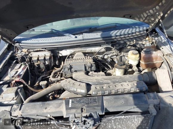 2008 Ford F-150 XLT with VIN 1FTPW145X8FB04108, listed as a IAAI auction lot 42268578 with 208,264 mi miles and . Bid and sale history available at DreamBid. Image 10.