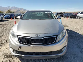 2013 Kia Optima Hybrid LX with VIN KNAGM4AD2D5047841, listed as a Copart auction lot 77695564 with 140,489 mi miles and Clean Title. Bid and sale history available at carsss.com. Image 5.