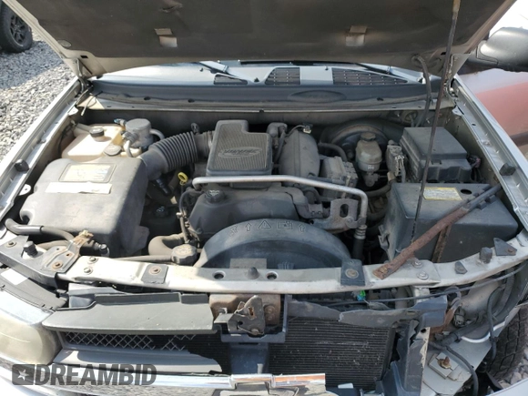 2004 Chevrolet TrailBlazer LS with VIN 1GNDT13SX42330807, listed as a Copart auction lot 55117785 with 178,580 mi miles and Salvage Title. Bid and sale history available at DreamBid. Image 12.