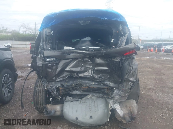 2020 Cadillac XT6 FWD Premium Luxury with VIN 1GYKPCRS0LZ136228, listed as a IAAI auction lot 41912953 with Not provided miles and . Bid and sale history available at DreamBid. Image 17.
